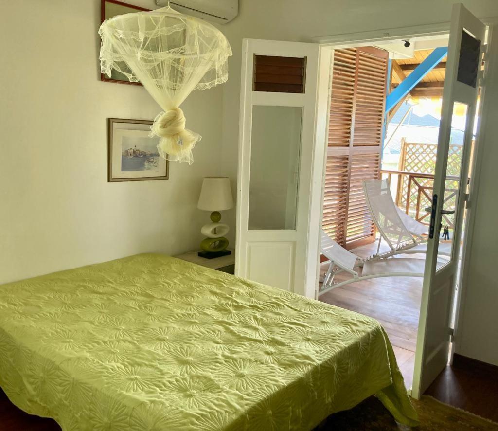 Grande Anse  Deux Chambres Et Deux Salles De Bain Dans La Maison De Michelle L'Amirade מראה חיצוני תמונה