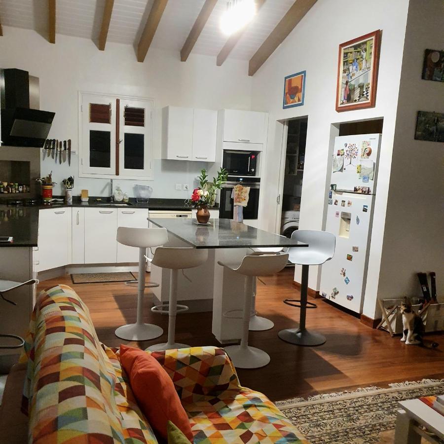 Grande Anse  Deux Chambres Et Deux Salles De Bain Dans La Maison De Michelle L'Amirade מראה חיצוני תמונה