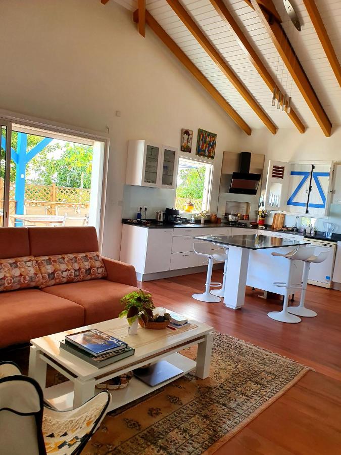 Grande Anse  Deux Chambres Et Deux Salles De Bain Dans La Maison De Michelle L'Amirade מראה חיצוני תמונה
